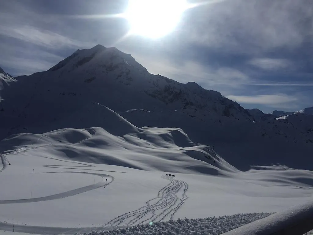Premium 4 bed Ski-in&Out Apartment Arc 1950 Les Arcs  Frankreich