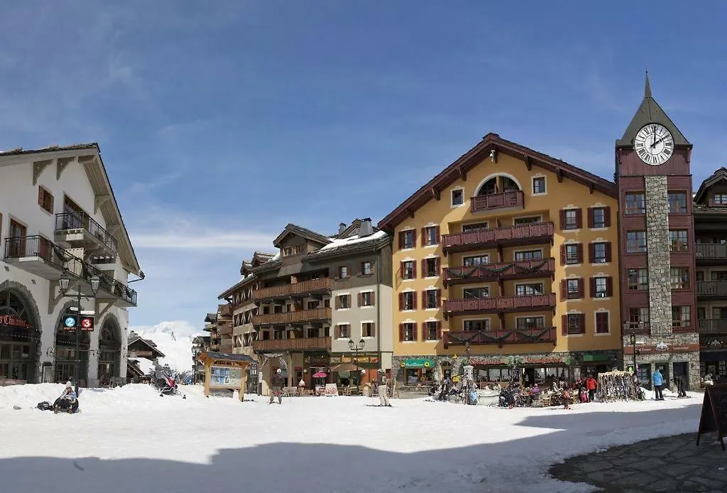 Premium 4 bed Ski-in&Out Apartment Arc 1950 Les Arcs   Les Arcs (Savoie)