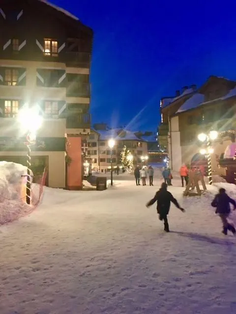Premium 4 bed Ski-in&Out Apartment Arc 1950 Les Arcs